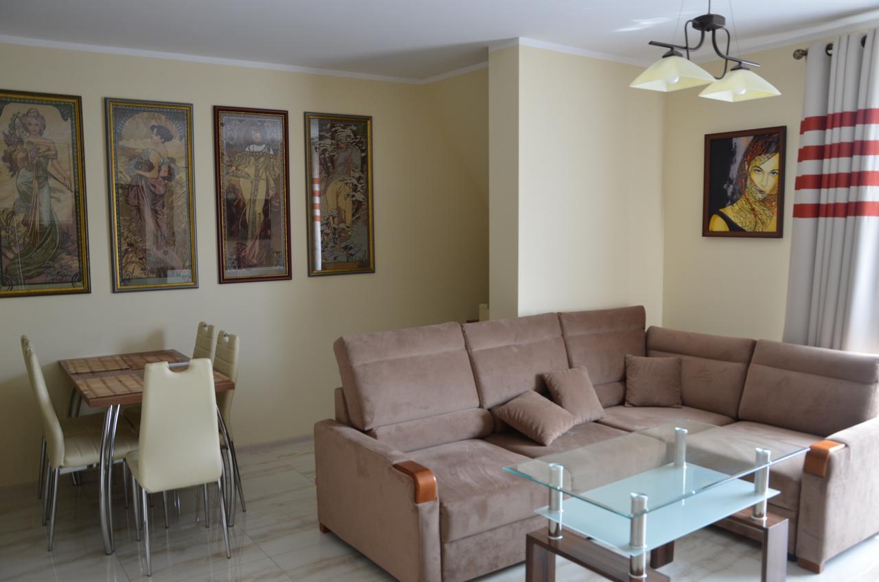 Luksusowy Apartament Przy Plazy Niegocin Giżycko Buitenkant foto